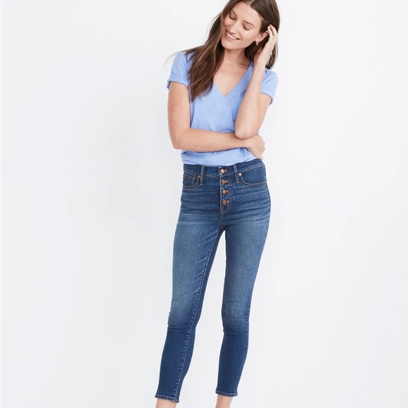 Madewell 9" Mid-Rise Skinny Crop Jeans: Button-Front TENCEL™ Denim Edition - Picture 1 of 9